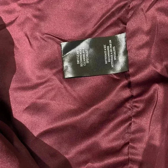 BLANKNYC Wrap Mini Skirt Size 28 Women’s Junior’s carmine red stylish  trend NWT - Picture 4 of 6